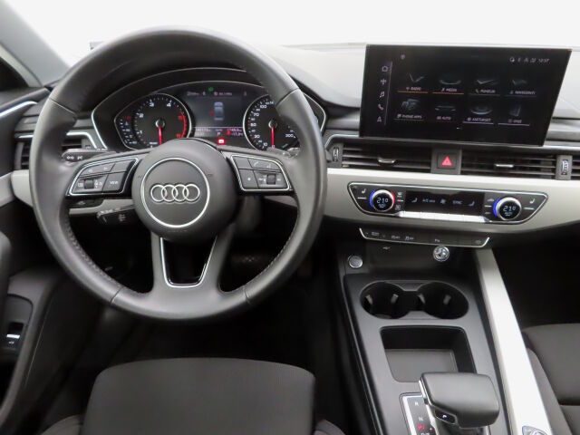 Audi A4 2020 Sedan Business Advanced  40 TDI 140 kW quattro S tronic