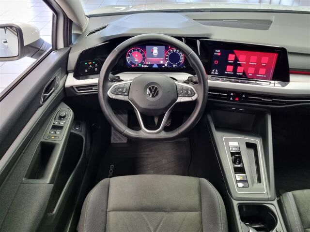VOLKSWAGEN Golf 2021 Variant 1,0 eTSI (MHEV) 81 kW DSG-automaatti / Navi/ Koukku/ Webasto/ ACC