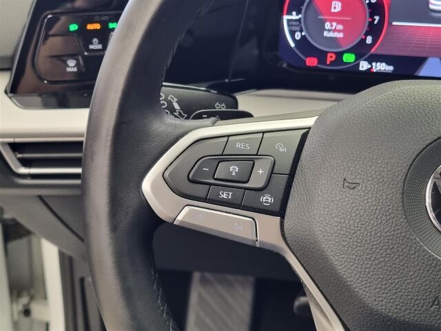 VOLKSWAGEN Golf 2021 Variant 1,0 eTSI (MHEV) 81 kW DSG-automaatti / Navi/ Koukku/ Webasto/ ACC