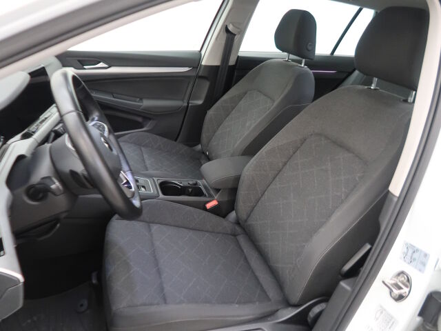 Volkswagen Golf 2021 Variant 1,0 eTSI (MHEV) 81 kW DSG-automaatti