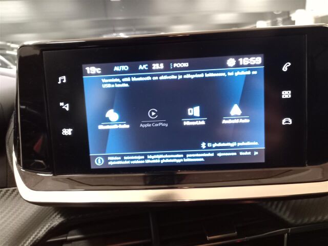 Peugeot 2008 2021 Active PureTech 130 EAT8-automaatti