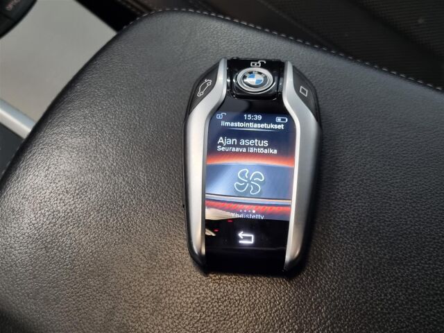 BMW X3 2018 G01 xDrive20d A Business / Navi / Webasto / Tutkat / Ylläpitolaturi