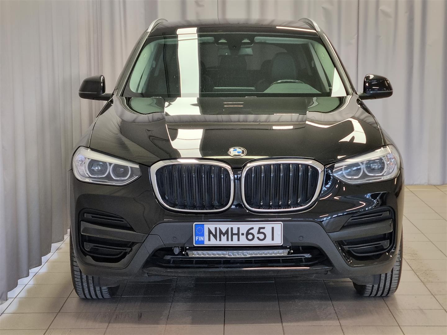 BMW X3 G01 xDrive20d A Business 2018, kuva 2/24