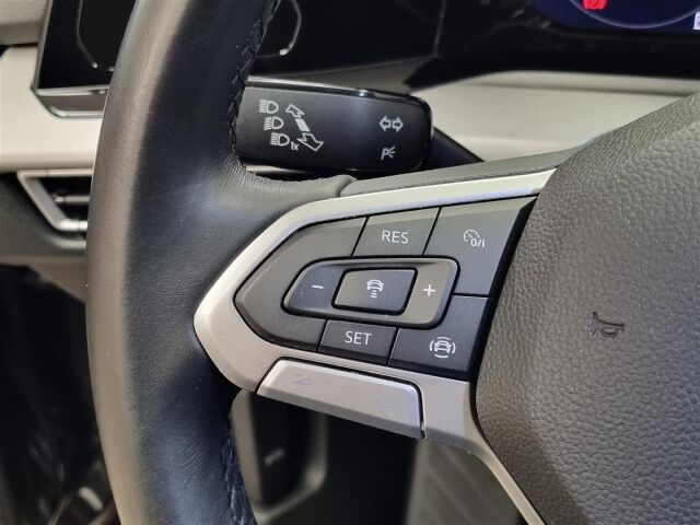 VOLKSWAGEN Golf 2022 Comfort 1,0 TSI 81 kW
