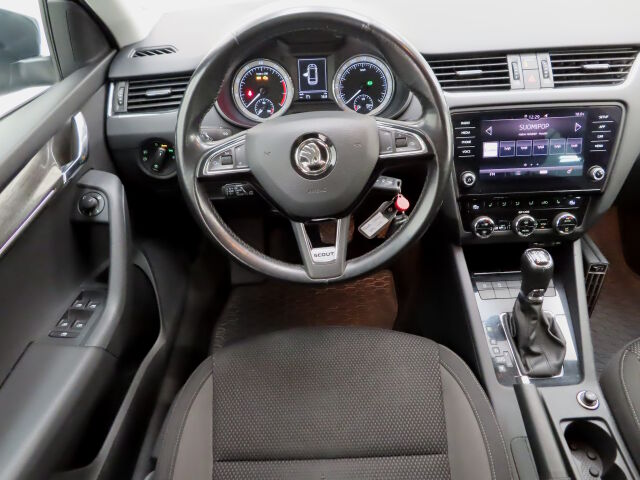 Skoda Octavia 2017 Combi 1,8 TSI 4x4 Scout DSG Autom.