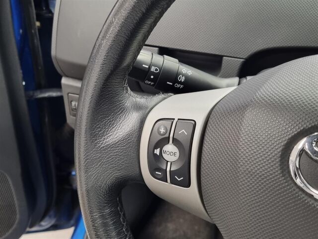 TOYOTA Yaris 2006 1,3 VVT-i Linea Sol 5ov MultiMode / Ilmastointi / Lohkolämmitin