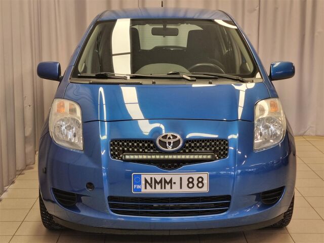 TOYOTA Yaris 2006 1,3 VVT-i Linea Sol 5ov MultiMode / Ilmastointi / Lohkolämmitin