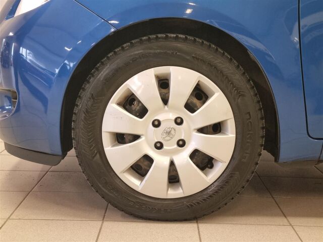 TOYOTA Yaris 2006 1,3 VVT-i Linea Sol 5ov MultiMode / Ilmastointi / Lohkolämmitin