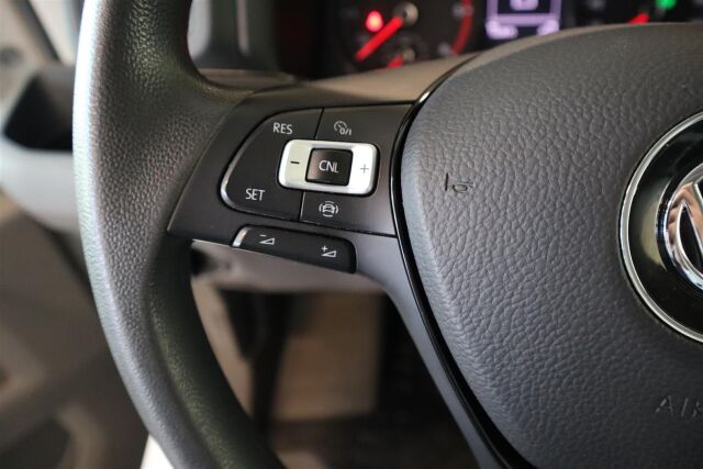 VOLKSWAGEN CRAFTER 2022 35 alusta 2,0 TDI 103 kW 8at, 4490  ALV-vähnennyskelpoinen!