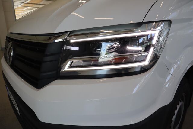 VOLKSWAGEN CRAFTER 2022 35 alusta 2,0 TDI 103 kW 8at, 4490  ALV-vähnennyskelpoinen!