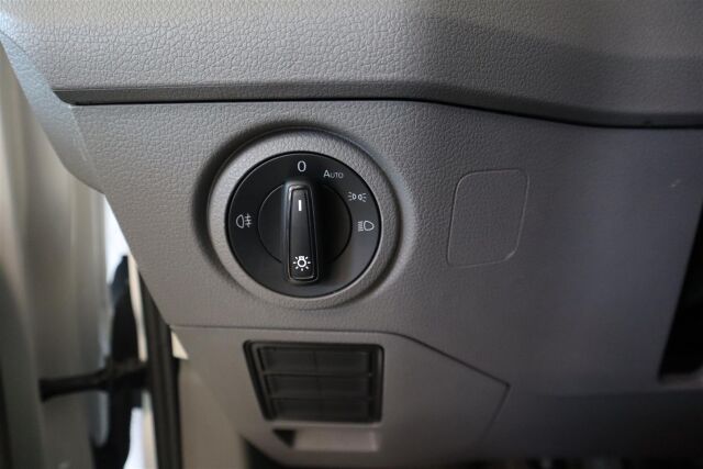 VOLKSWAGEN CRAFTER 2022 35 alusta 2,0 TDI 103 kW 8at, 4490  ALV-vähnennyskelpoinen!
