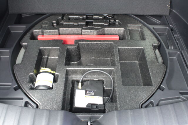 TOYOTA Corolla Cross 2023 2.0 Hybrid Launch Edition