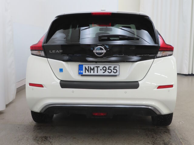 Nissan Leaf 2022 N-Connecta 39 kWh LED FI