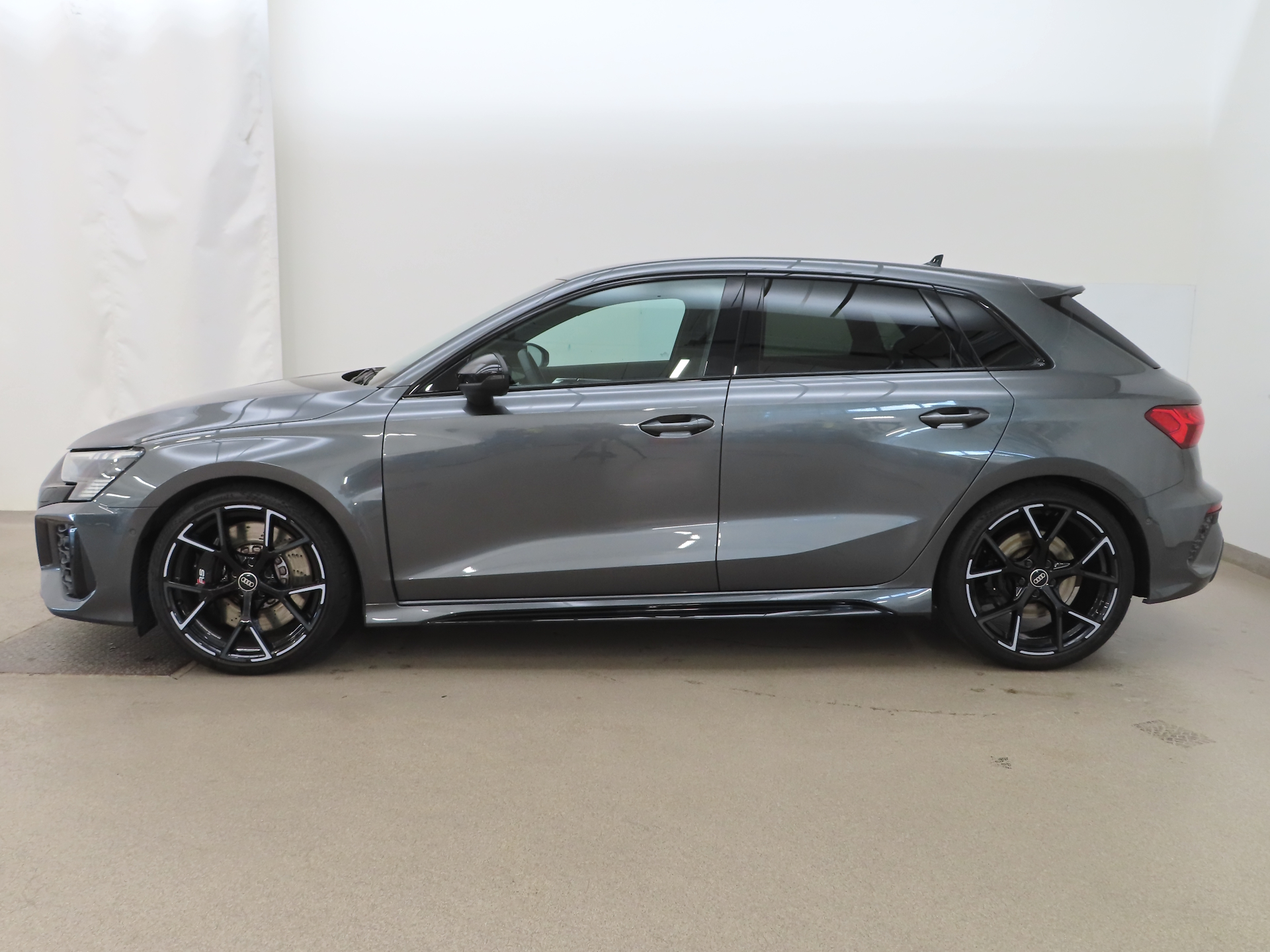 Audi RS3 Sportback TFSI quattro 2022, kuva 6/12