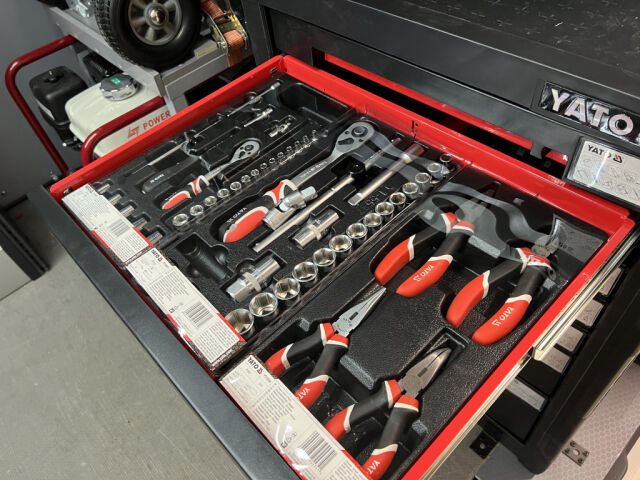 VOLKSWAGEN CRAFTER 2018 2.0TDI SIS ALV! *TYÖKALUAUTO SISÄLTÄEN TYÖKALUT *HUOLTOAUTO *KATSO KUVAT