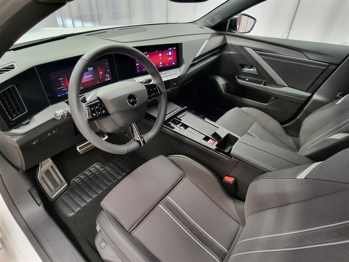 Opel Astra 5-ov GS 180 A PHEV 2023, kuva 7/18