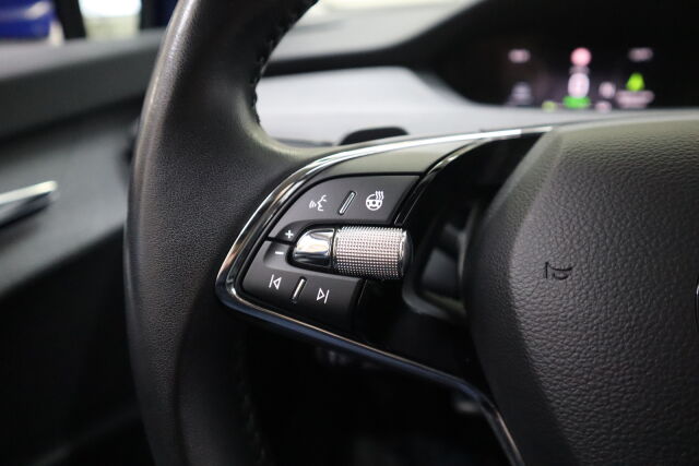 SKODA Enyaq 2023 80x 4x4 iV