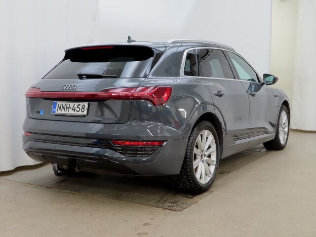 Audi Q8 e-tron 2024 55 quattro Progress Plus.