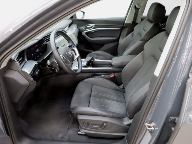 Audi Q8 e-tron 2024 55 quattro Progress Plus.