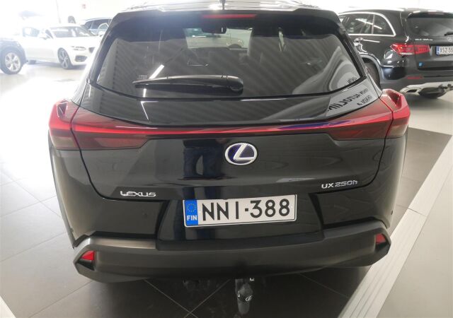LEXUS UX 2020 250h AWD Premium