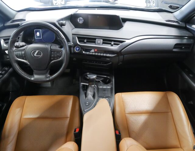 LEXUS UX 2020 250h AWD Premium