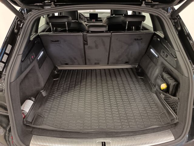 AUDI Q5 2020 55 TFSI e quattro S tronic Electrified Edition