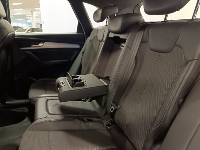 AUDI Q5 2020 55 TFSI e quattro S tronic Electrified Edition