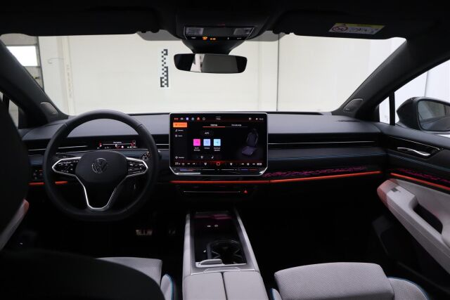 VOLKSWAGEN ID.7 2024 Pro Elegance 210 kW Akku 77 kWh