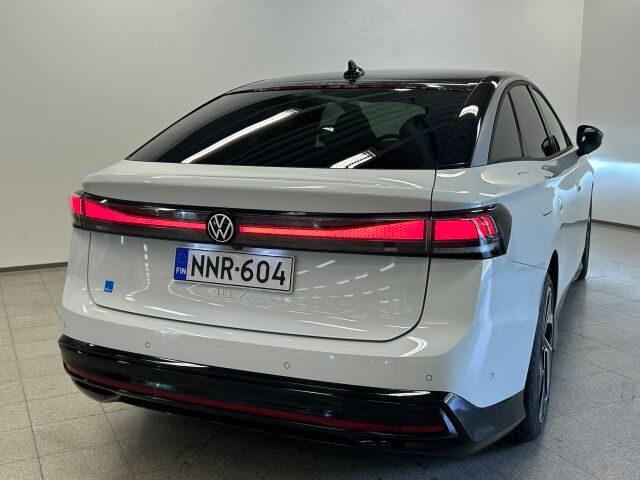 VOLKSWAGEN ID.7 2024 Pro Elegance 210 kW Akku 77 kWh