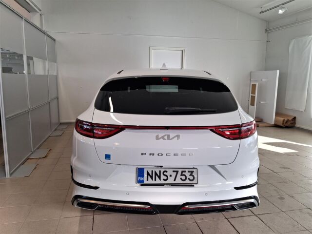 KIA ProCeed 2024 1,5 T-GDI 160hv GT-Line DCT