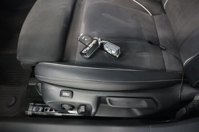 VOLKSWAGEN Passat 2024 Variant Elegance 1,5 eTSI 110 kW DSG-automaatti