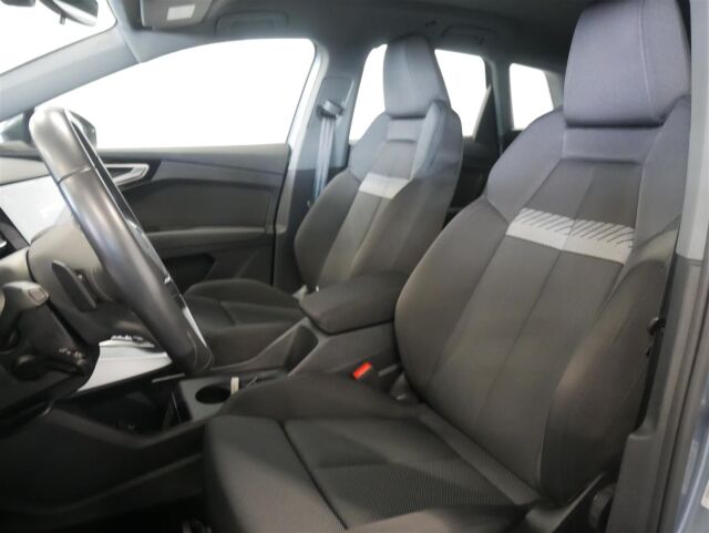 AUDI Q4 e-tron 2024 SUV 45 e-tron Land of quattro