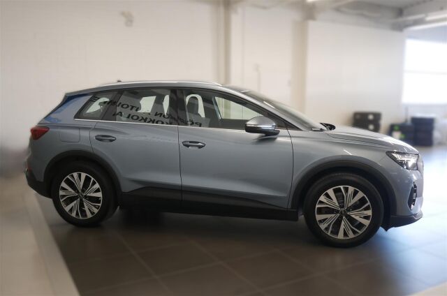 AUDI Q4 e-tron 2024 SUV 45 e-tron Land of quattro