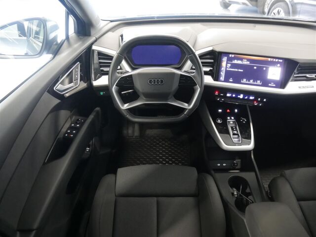 AUDI Q4 e-tron 2024 SUV 45 e-tron Land of quattro