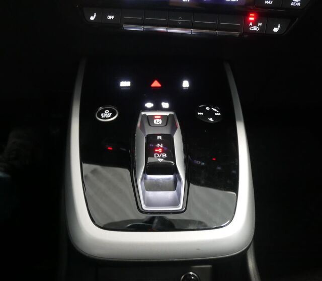 AUDI Q4 e-tron 2024 SUV 45 e-tron Land of quattro