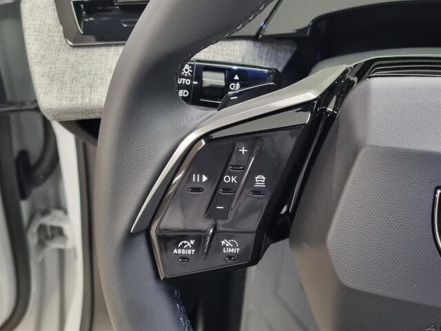 Peugeot 5008 2026 Allure 145 Hybrid Automaatti