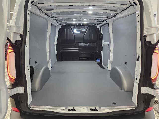 Volkswagen Transporter 2025 Pitkä umpipakettiauto Pan Americana 2,0 TDI 125 kW 4Motion, Automaatti