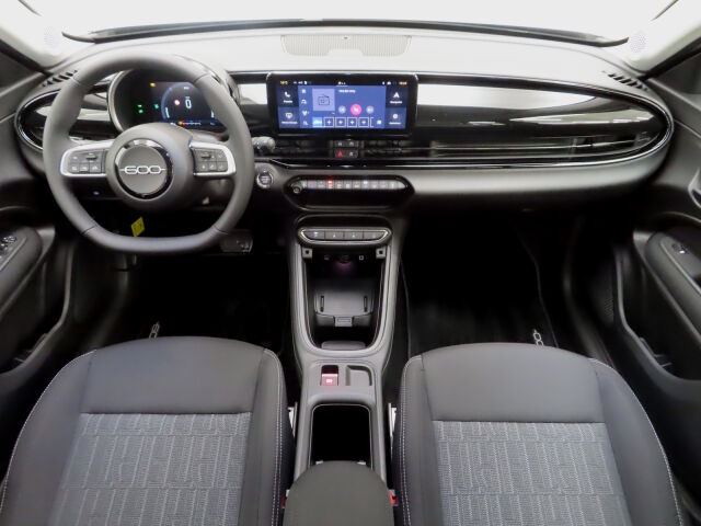 Fiat 600 2026 Hybrid 145 Automaatti Icon Edition