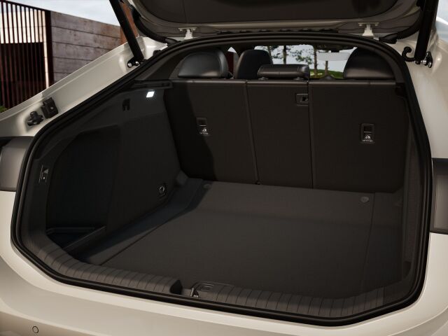 Audi A6 e-tron 2025 Sportback quattro Vorsprung Edition: Vielä joulukuulle käyttöön viiden vuoden takuulla!