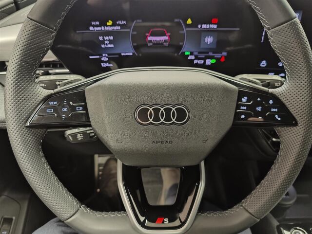 Audi Q6 e-tron 2025 quattro Vorsprung Edition: Saatavilla joulukuulle viiden vuoden takuulla!