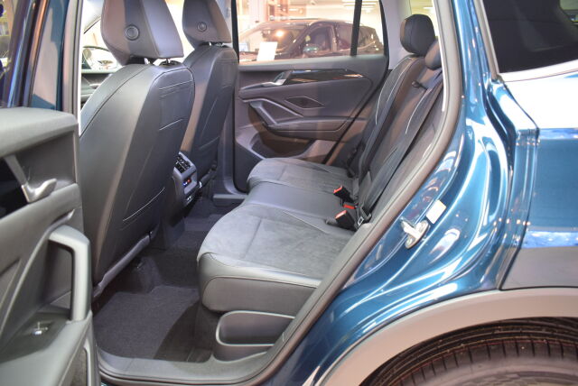 Volkswagen Tiguan 2026 Elegance Business eHybrid 150 kW DSG-automaatti * Takuu 5-vuottta / 100tkm ! *