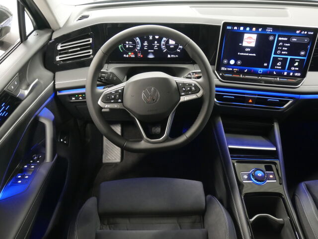 Volkswagen Tiguan 2026 Elegance Business eHybrid 150 kW DSG-automaatti*Heti toimitukseen!*