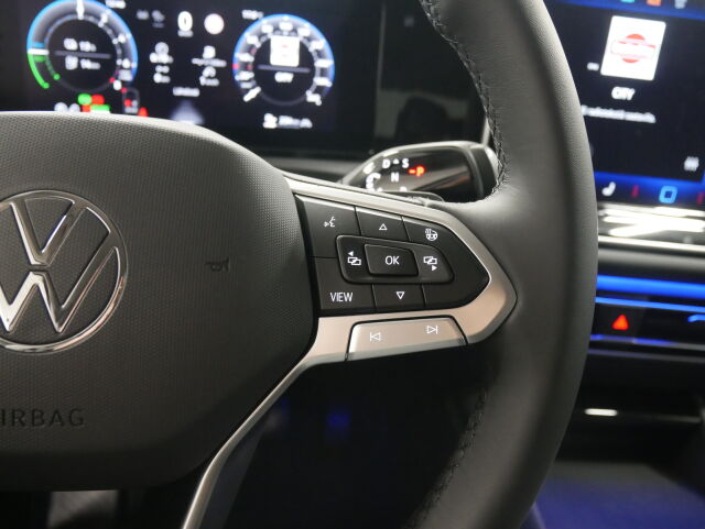 Volkswagen Tiguan 2026 Elegance Business eHybrid 150 kW DSG-automaatti*Heti toimitukseen!*