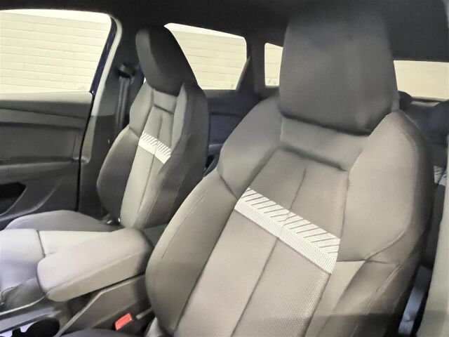 Audi Q4 e-tron 2026 45 e-tron quattro Vorsprung Edition, Matrix ledit, lämpöratti, koukku, 5v takuu!