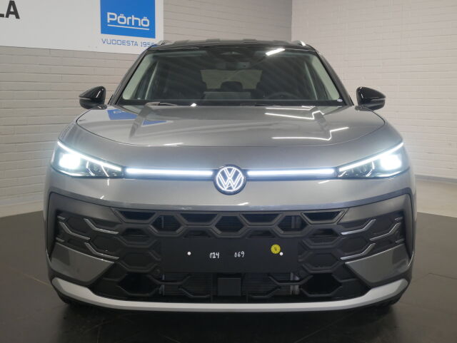 Volkswagen T-Roc 2026 Style 1,5 eTSI 85 kW (MHEV) DSG-automaatti*Heti toimitukseen!*