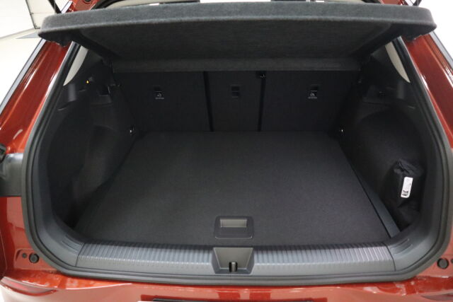 Volkswagen T-Roc 2026 T-Roc Comfort 1.5 eTSI 85 kW / 116 hv 7-vaihteinen DSG-automaattivaihteisto