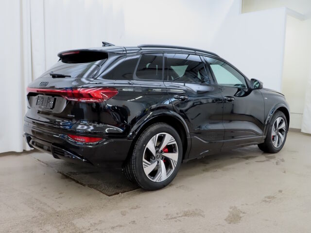 Audi Q6 e-tron 2026 e-tron quattro S line Plus: Erinomainen Plus varustelu!