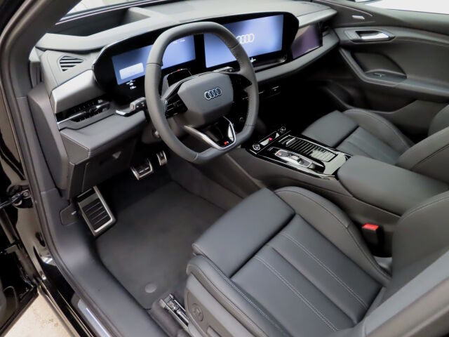 Audi Q6 e-tron 2026 e-tron quattro S line Plus: Erinomainen Plus varustelu!