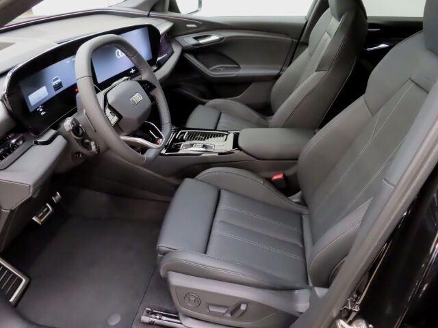 Audi Q6 e-tron 2026 e-tron quattro S line Plus: Erinomainen Plus varustelu!