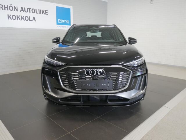 Audi Q6 e-tron 2026 quattro S line